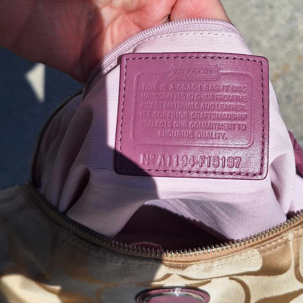 BUNDLE "4" COACH BAGS - Picture 14 of 16